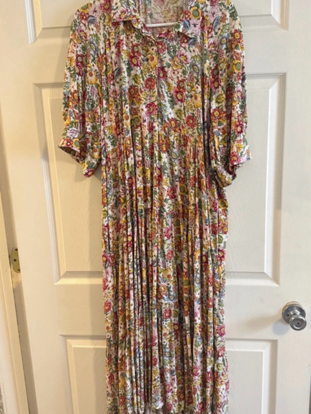 NATURAL LIFE Floral Collared Pleated Maxi Dress in Pink, Yellow & Green